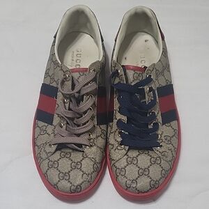 Gucci Beige and Navy Men's Sneakers